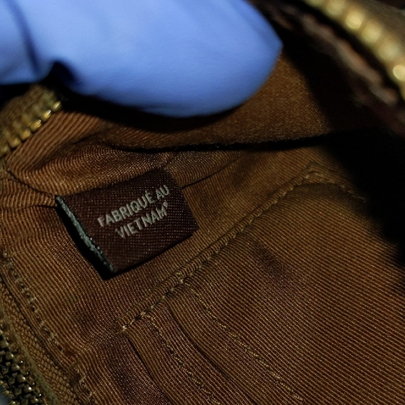 Coach Signature Brown Wristlet - Picture 8 of 13